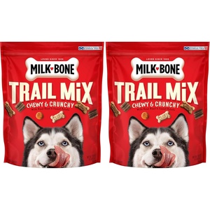 Milk-Bone Trail Mix, Crunchy & Chewy Dog Treats, 6 Bags | 9-oz. bags, made with real beef & sweet potato, bite sized dog treats in a mix of fun shapes and textures(1.25 Pound (Pack of 2))